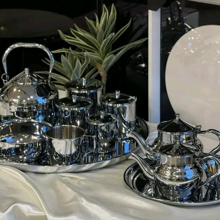 Service thé 12 pièces 