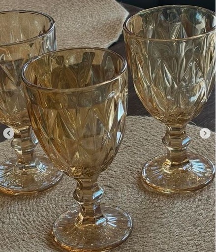 des verres ( zrir) cristal 