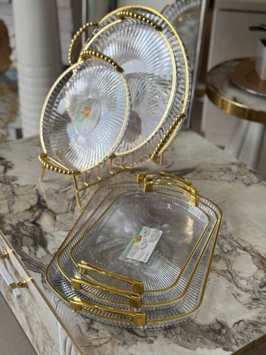 3 Plateaux avec des mains doré 